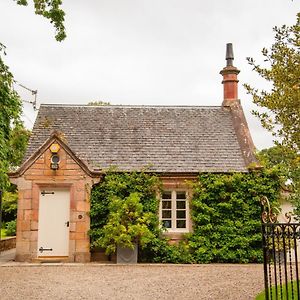 Balnagown Estates Gardener'S Cottage Kildary Exterior photo