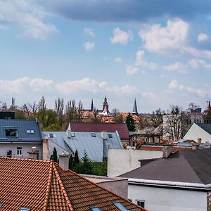 Luxury Apartment W. City Views In Kosice Old Town Exterior photo