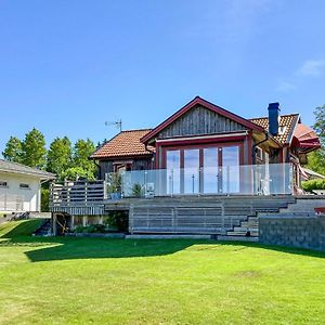 Amazing Home In Nssj With House Sea View Nässjö Exterior photo
