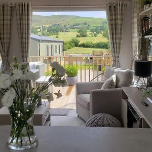 Beautiful 2-Bed Lodge Ribble Valley 克利夫罗 Exterior photo