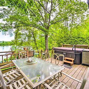 AthensCozy Retreat With Hot Tub, On Sleepy Hollow Lake!别墅 Exterior photo