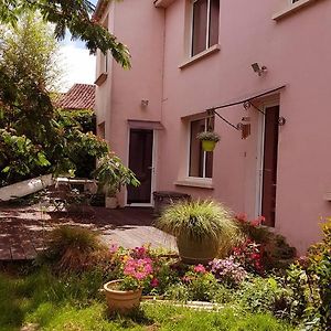 Chambre Dans Maison Et Secteur Calme Avec Grand Jardin La Copechagniere Exterior photo