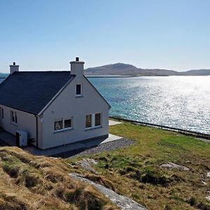 Sea Spray Cottage Pollachara Exterior photo