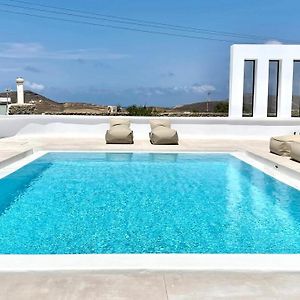 Mykonos Best Villa, Luxe Escape With Private Pool 克洛瓦斯 Exterior photo