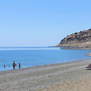 Olympios Apartment At Myrtos 1 Minute From The Beach Exterior photo