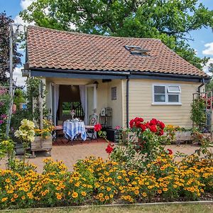 Norbank Cottage Bressingham Exterior photo