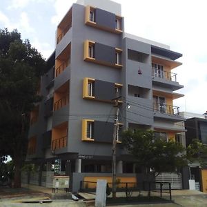 The Vihar Service Apartment 迈索尔 Exterior photo