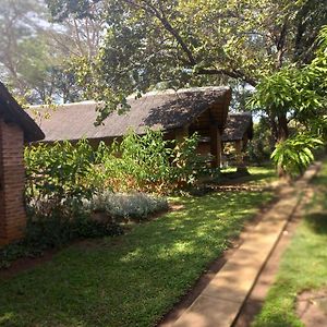 Barefoot Lodge And Safaris - Malawi 利隆圭 Exterior photo