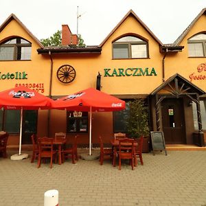 Brdow Karczma Pod Jesionem酒店 Exterior photo