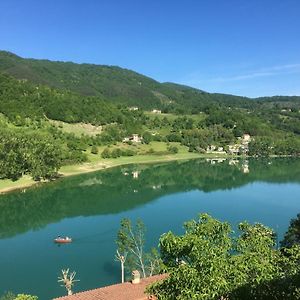 Colle di ToraCasa Sul Lago Nonna Gio'公寓 Exterior photo