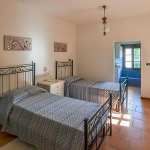 3 Bedroom Amazing Home In Citt Di Castello Pg Lugnano Exterior photo