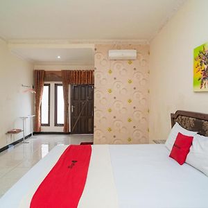 红门酒店-近邦达拉加卢达 帕朗卡拉亚 Exterior photo