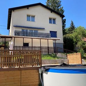 Apartment In Mauerbach Near Vienna With Pool Exterior photo