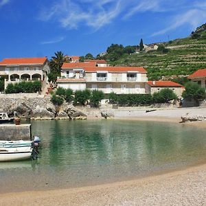 Apartments By The Sea Podobuce, Peljesac - 631 Exterior photo