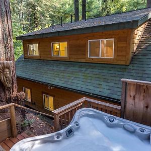 盖尔南韦尔The Wood Chalet Hot Tub Bbq Redwoods别墅 Exterior photo