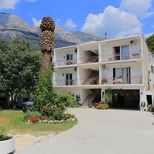 Apartments With A Parking Space Tucepi, Makarska - 6695 Exterior photo