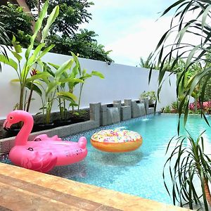 The Oasis 4Br Private Pool Pet-Friendly Villa Vimala Hills Gadok Exterior photo