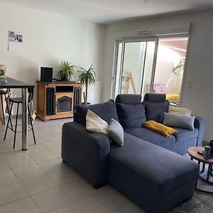 Appartement Avec Terrasse Proche De Rennes 圣雅克·德拉 Exterior photo