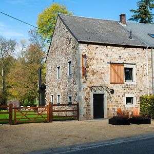 Gite Au Bord De L'Aisne Érezée Exterior photo