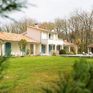 Lugan Chambre D'Hotes La Courbe住宿加早餐旅馆 Exterior photo