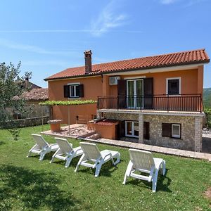 Family Friendly House With A Parking Space Sveti Martin, Central Istria - Sredisnja Istra - 7849 Ruzici  Exterior photo