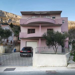 Apartments With A Parking Space Klis, Split - 16670 索林 Exterior photo