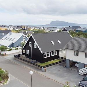 3Br - Townhouse - Free Parking - Torshavn公寓 Exterior photo
