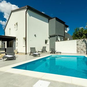 Family Friendly Apartments With A Swimming Pool Soline, Krk - 9715 Dobrinj Exterior photo