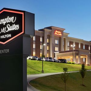 汉普顿帕克市中心酒店（Hampton Inn&Suites Parkersburg Downtown） Exterior photo