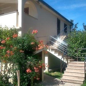 Apartments Vlašići Exterior photo