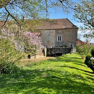 Sigy-le-ChâtelMoulin De Pras住宿加早餐旅馆 Exterior photo