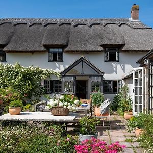 Thatched Hat Cottage 利明顿 Exterior photo