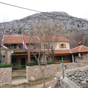 Holiday House With A Parking Space Starigrad, Paklenica - 16126 斯塔利格拉德-帕克利尼卡 Exterior photo