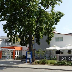 Atrium Gaestezimmer Und Restaurant - Hohenau An Der March酒店 Exterior photo