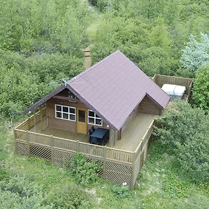 Cozy Cottage In Icelandic Nature With Hot Tub 阿克拉内斯 Exterior photo
