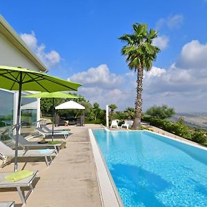 Villa Nausica Pool View On The Sea Wifi Free Perfect For Big Group 拉古萨 Exterior photo