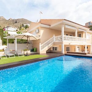 博尔钮乌Agradable Casa Con Piscina别墅 Exterior photo