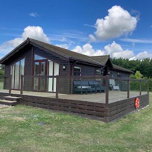 BethersdenLakeside Cabin Set In The Kentish Countryside别墅 Exterior photo