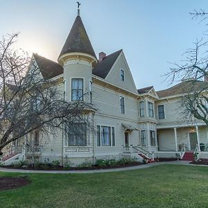 萨利纳斯 Chateau Coralini酒店 Exterior photo