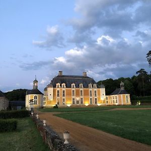 Bourg-des-ComptesChateau Du Boschet Chambre Pierre De Lescouet住宿加早餐旅馆 Exterior photo