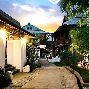 Teena​ House Chiang​ Mai 清邁 Exterior photo