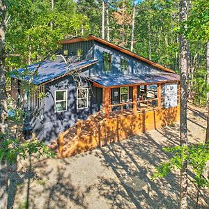 Chic Broken Bow Cabin With Hot Tub And Gas Grill!别墅 Exterior photo
