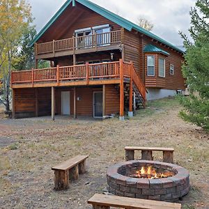 Grand Point Lodge By Kabino Air Conditioning Hot Tub Foosball Fire Pit Wifi Huge Rea Exterior photo