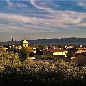 Maison Dans Beau Village Du Luberon Mérindol Exterior photo