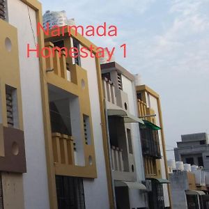 Naramada Homestay Rooms Garudeshwar Exterior photo