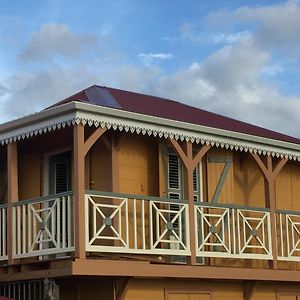 Habitation Baliache - Maison Creole Avec Jardin Privatif, Plage A 200M 德赛 Exterior photo