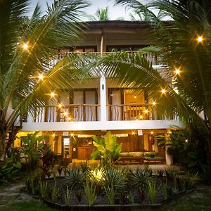 Lagkaw Siargao Villas 卢纳将军城 Exterior photo