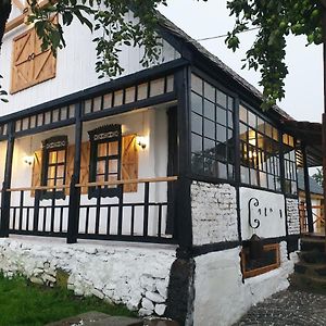 Hnameni Bovadzor Lodge Exterior photo