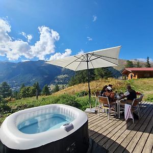 乌尔里兴Chalet Biene - Swiss Alp Chalet With Sauna And Jacuzzi别墅 Exterior photo