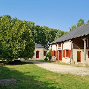 Gite De L'Orangerie Du Chateau De Jallanges- 11 Personnes Vernou-sur-Brenne Exterior photo